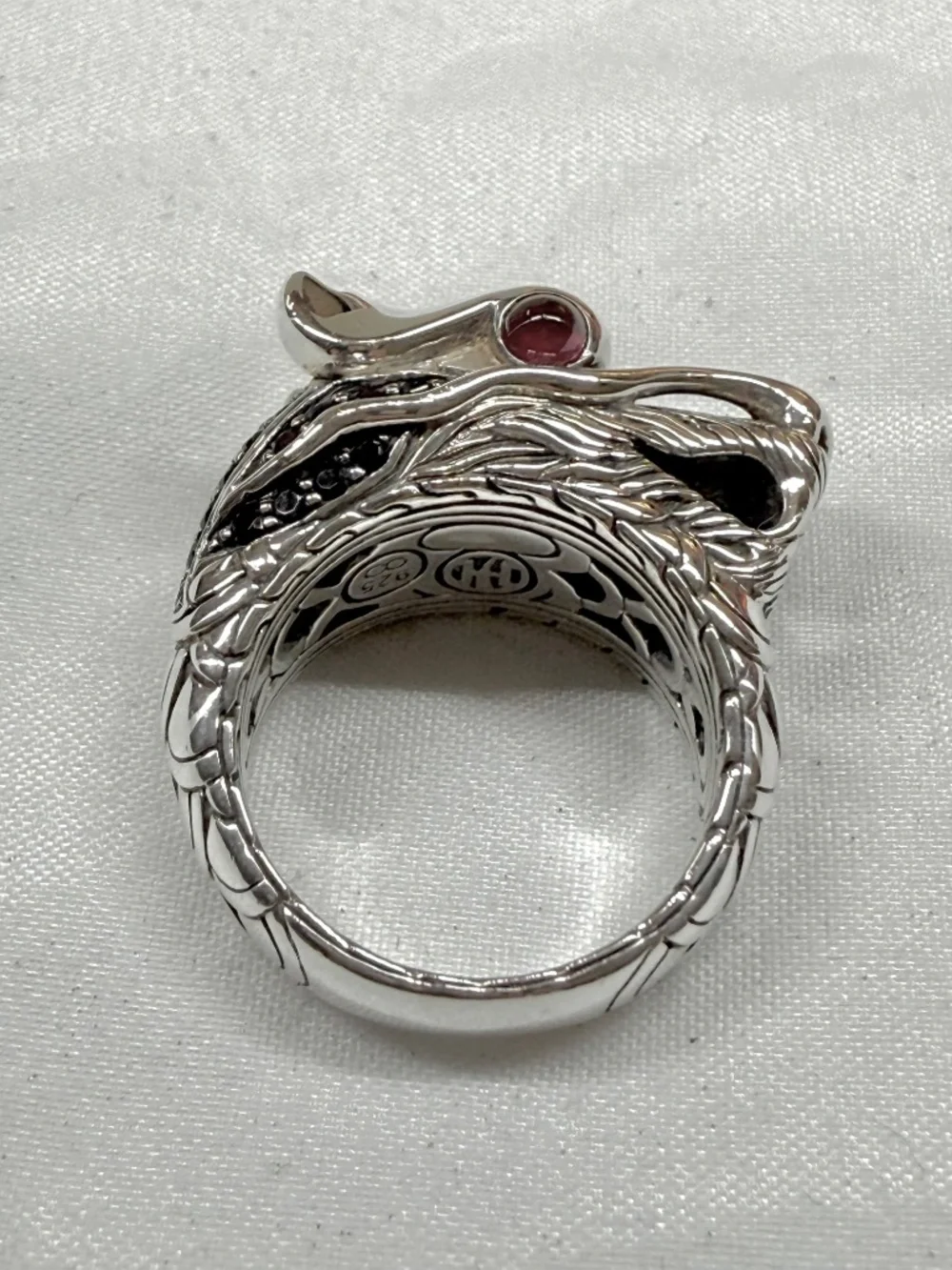 Authentic John Hardy Dragon ring size 7 sterling silver